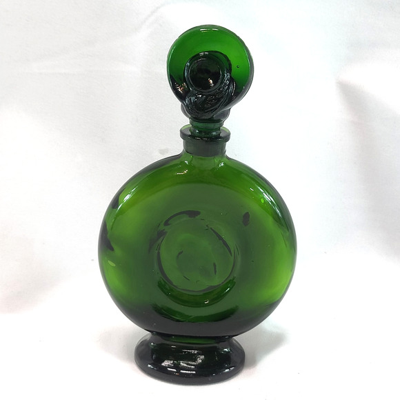 Antique Green Glass Female Relief Perfume Bottle With Stopper Made In France - Picture 3 of 7
